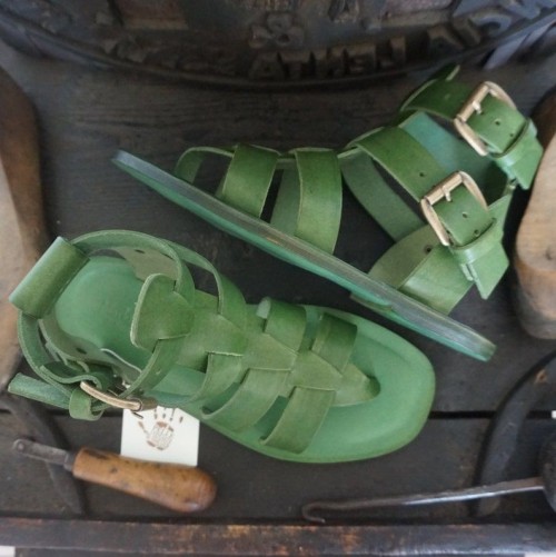 MEN LEATHER SANDALS